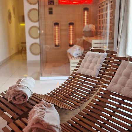Spa Love Ceglana 1 A Sauna,,Jaccuzi Dla Dwojga Na Wylacznosc 锡隆纳葛拉 外观 照片